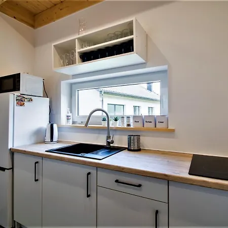 Nella Foresta אוסטרובו